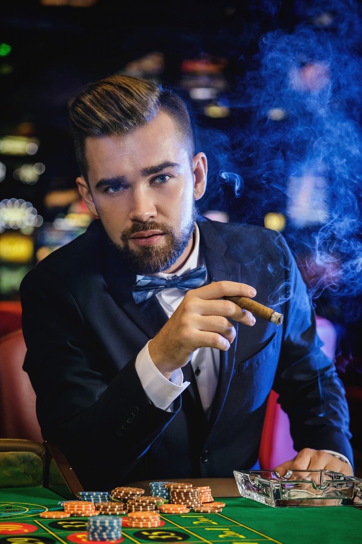 PUBG Mobile Pro League esports teams competing on luxury777 apk sportsbook